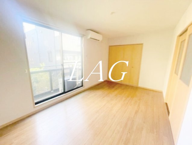 居室・リビング　洋室のお部屋です。