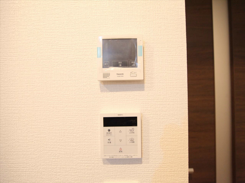 セキュリティ　ＴＶモニター付インターホン　イメージ写真
