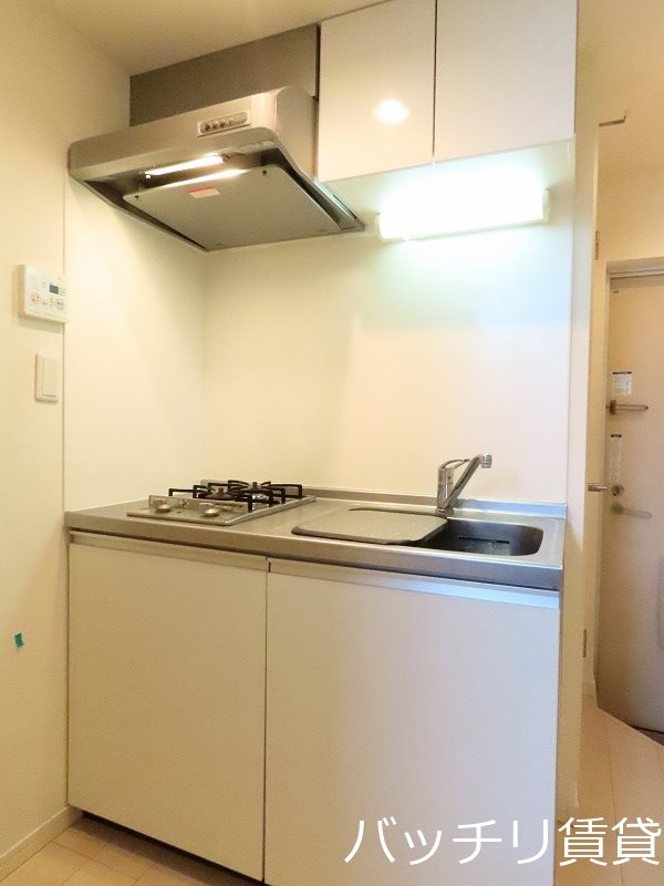 キッチン　同型タイプの為、現状を優先致します。