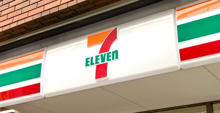 コンビニ　セブンイレブン 豊島南池袋明治通り店（コンビニ）まで134m