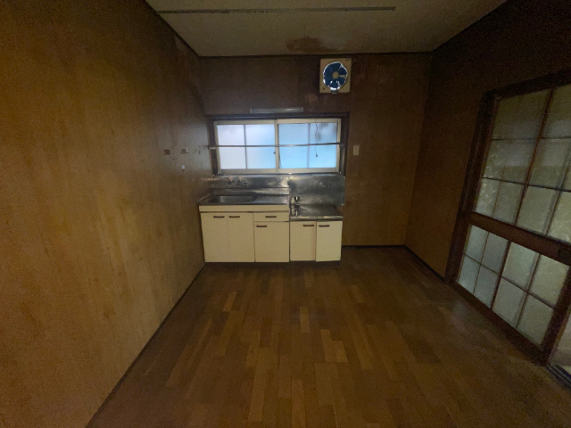 泉神栄町貸家のキッチン写真