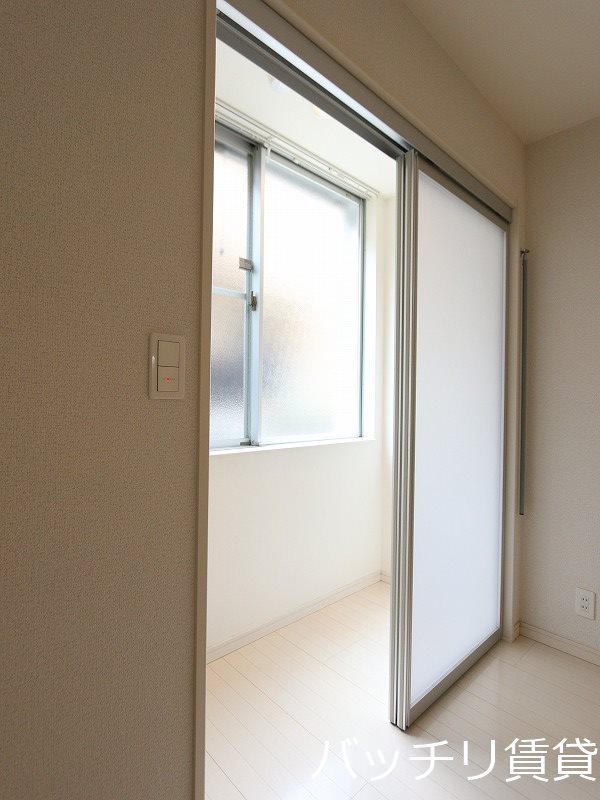 バルコニー　同型タイプの為、現状を優先いたします