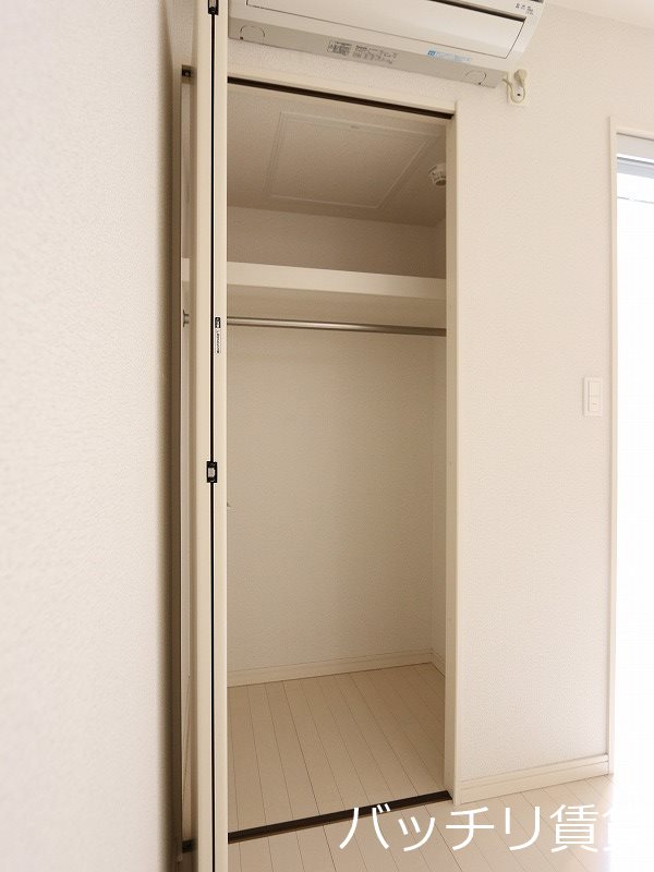 収納　同型タイプの為、現状を優先いたします