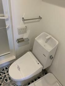 ソルナクレイシア新高円寺のトイレ写真