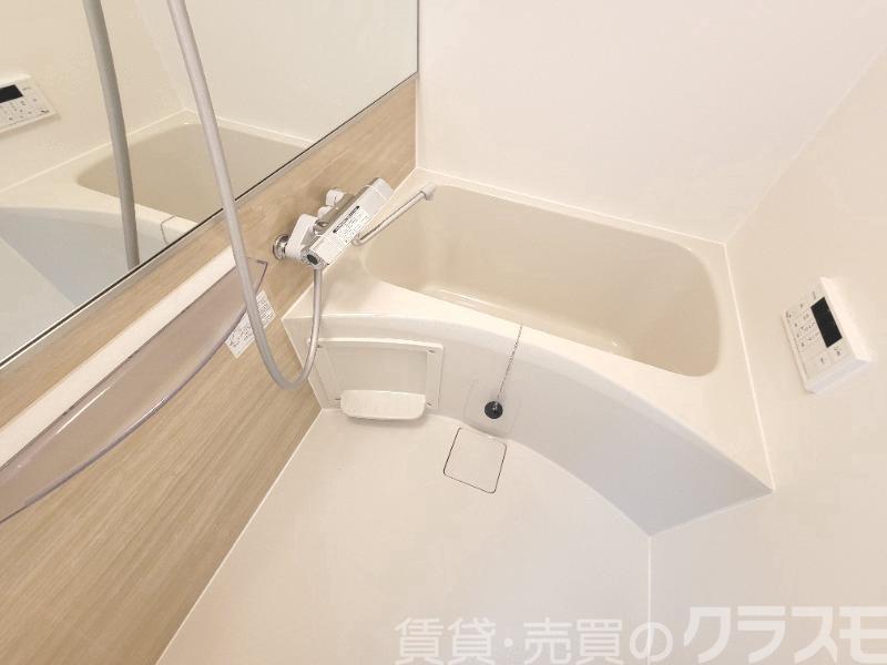 バス・シャワールーム　浴室乾燥機付きバス♪