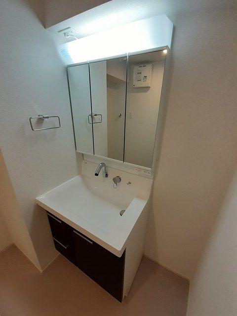 洗面設備　☆嬉しい独立洗面台☆
