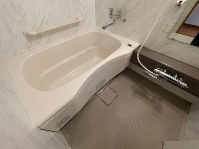 バス・シャワールーム　詳細は、RISUMO江坂本店→06-6155-7137まで♪