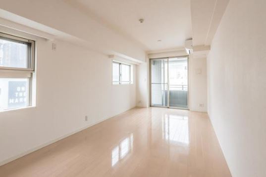 居室・リビング　開放感のあるゆったりとしたお部屋です♪