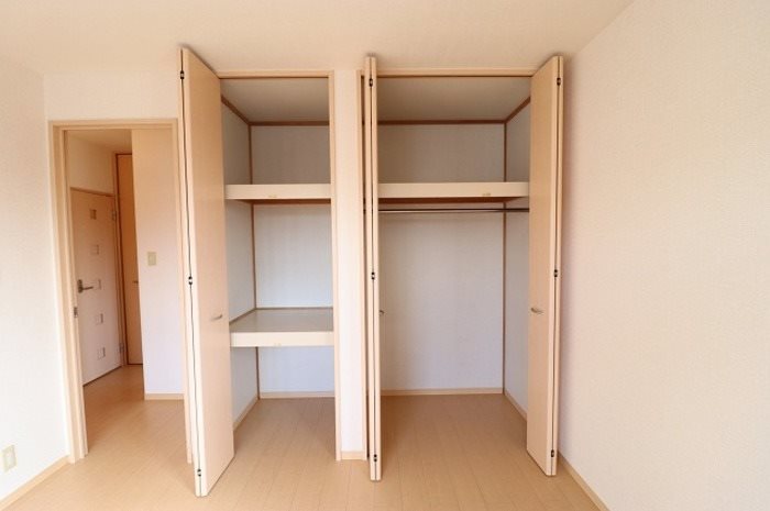 収納　洋室　収納　別号室の写真です。