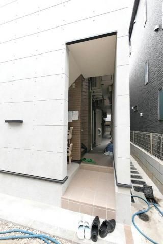 エントランス　庭