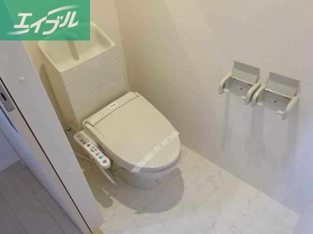 トイレ　シャワー付トイレ