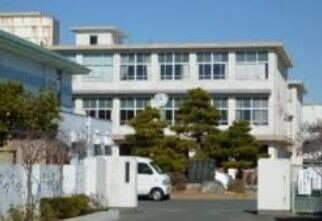 中学校　浜松市立曳馬中学校（中学校）まで1100m