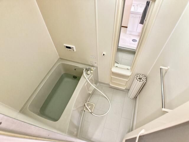 バス・シャワールーム　写真は別の部屋のものです。