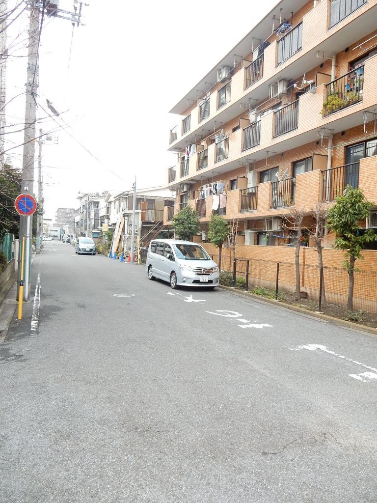 その他　マンションの周りは閑静な住宅街です♪