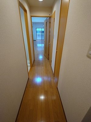 玄関　シンプルで使いやすい玄関です