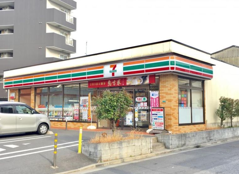 コンビニ　セブンイレブン江戸川松江6丁目店（コンビニ）まで392m