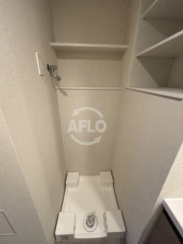 その他　コンフォリア・リヴ本町WEST Q　洗濯機置き場