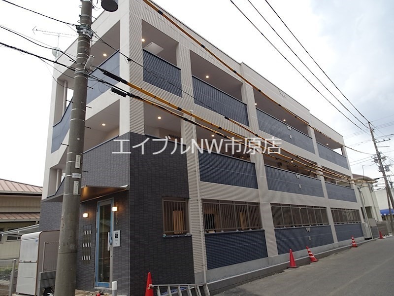 建物外観　建設中