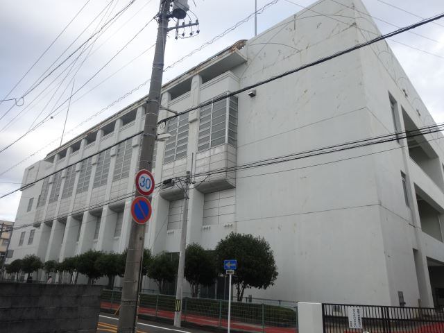 中学校　静岡市立末広中学校（中学校）まで2200m