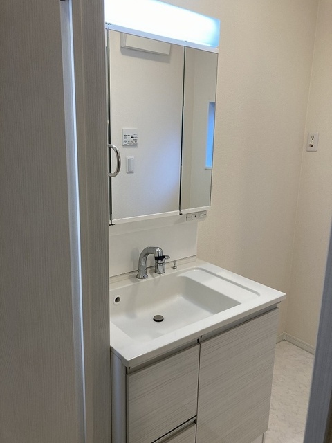 洗面設備　※前回募集時の写真です