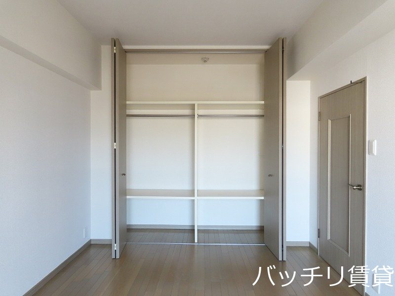 収納　別号室タイプの為、現状を優先いたします