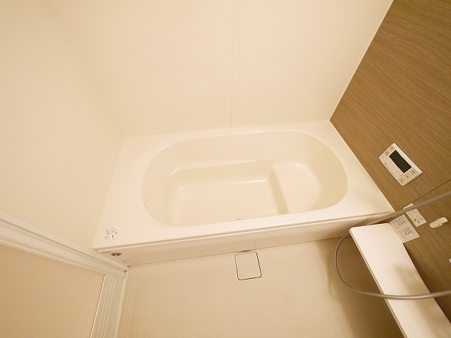 バス・シャワールーム　きれいなお風呂です