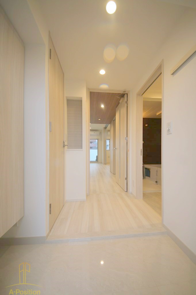 玄関　CASA REGULUS FUKUSHIMA NODA