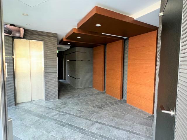 エントランス　エントランス部分
