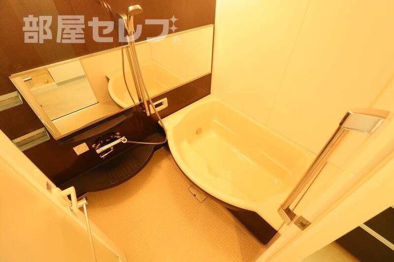 バス・シャワールーム　他のタイプのお部屋です。