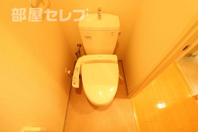 トイレ　他のタイプのお部屋です。