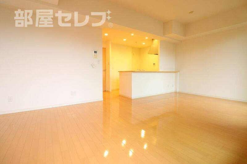 居室・リビング　他のタイプのお部屋です。