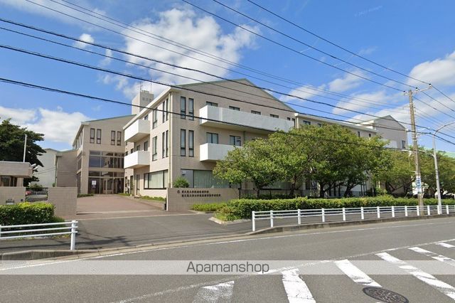 大学・短大　順天堂大学医療看護学部（大学・短大）まで874m