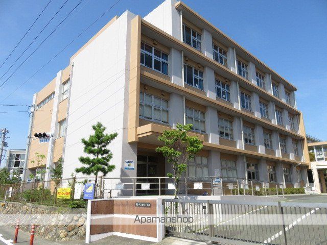 小学校　白脇小学校（小学校）まで781m