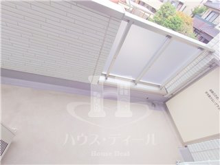 バルコニー　お洗濯にも便利なバルコニー付き