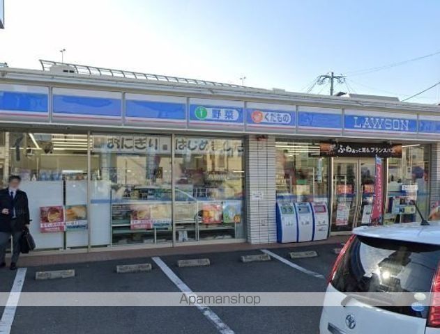 コンビニ　ローソン（コンビニ）まで587m