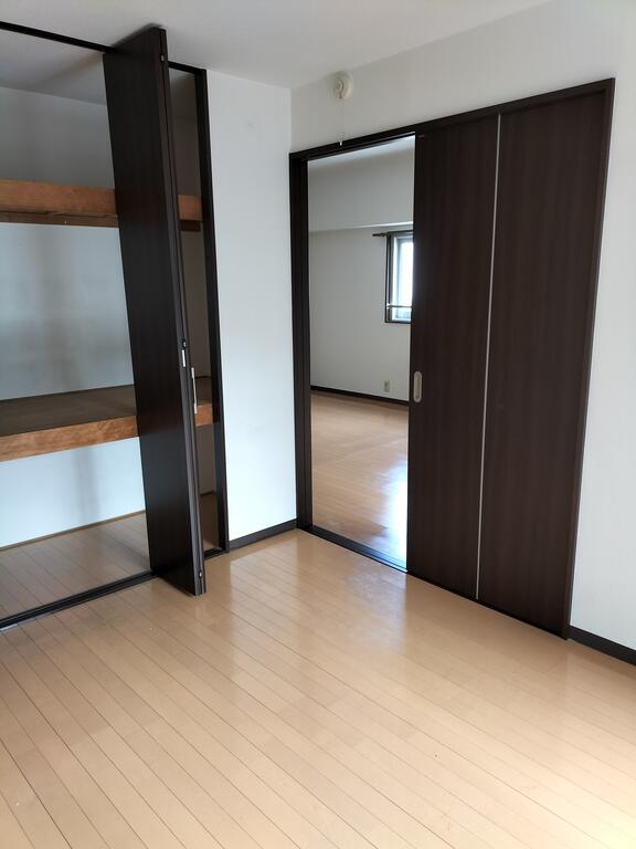 その他部屋・スペース　洋室6帖
