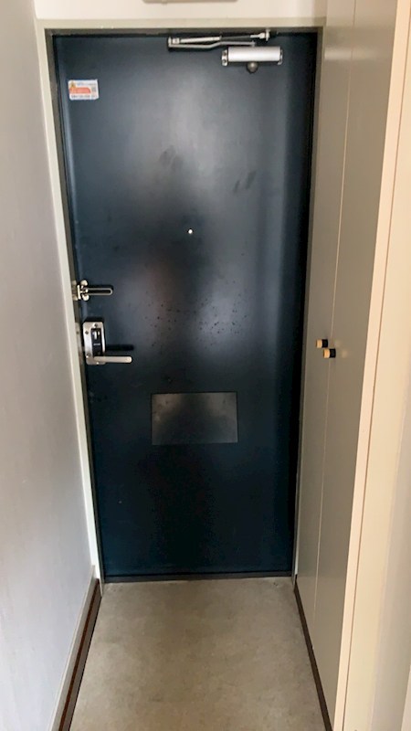 玄関　別部屋参照