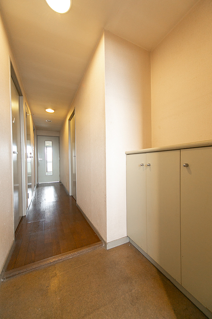 玄関　※写真は同タイプ住戸です。