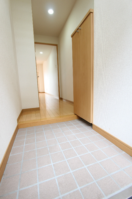 玄関　現況優先