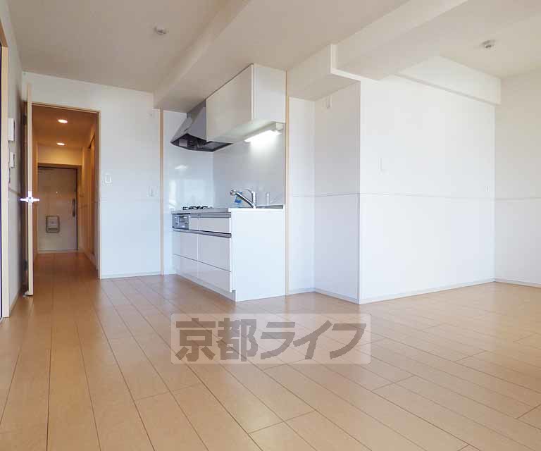 居室・リビング　とても広々としたお部屋。