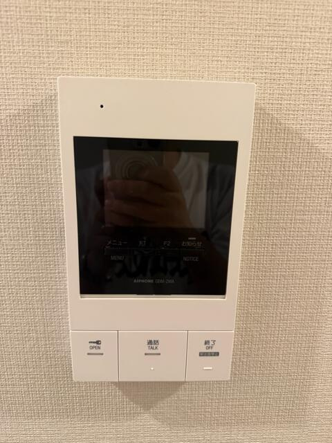 セキュリティ　モニター付きインターホンになります