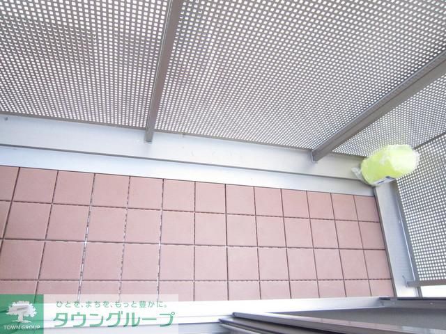 バルコニー　綺麗なバルコニーです