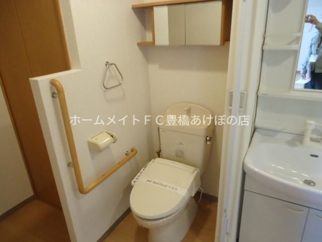 トイレ　イメージ