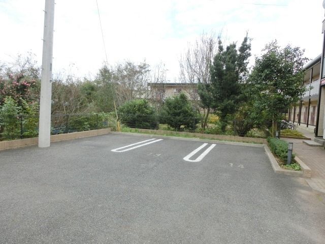 駐車場　敷地内駐車場です。
