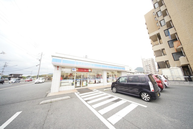 コンビニ　ローソン下関秋根西店（コンビニ）まで786m