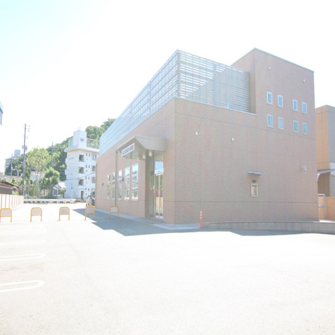 銀行　西中国信用金庫一の宮支店（銀行）まで214m