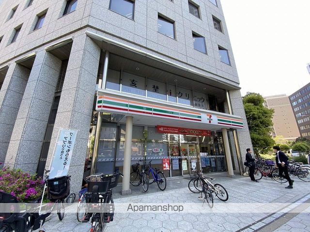 コンビニ　セブンイレブン（コンビニ）まで213m