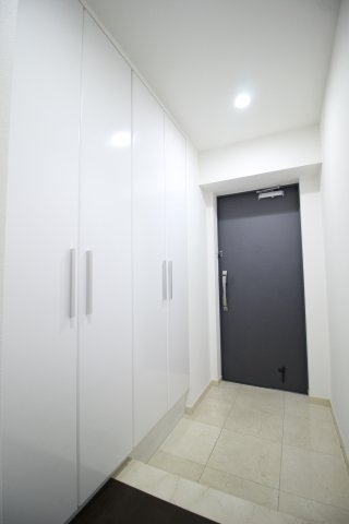 品川タワーフェイスの玄関写真