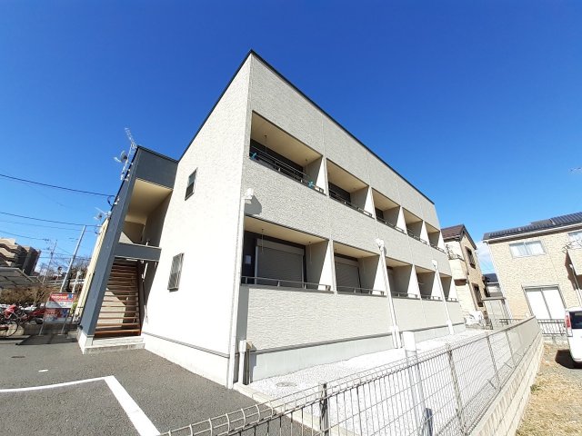 建物外観　落ち着いた雰囲気の外観です