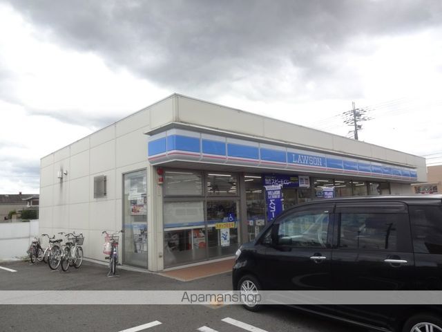 コンビニ　ローソン（コンビニ）まで1000m
